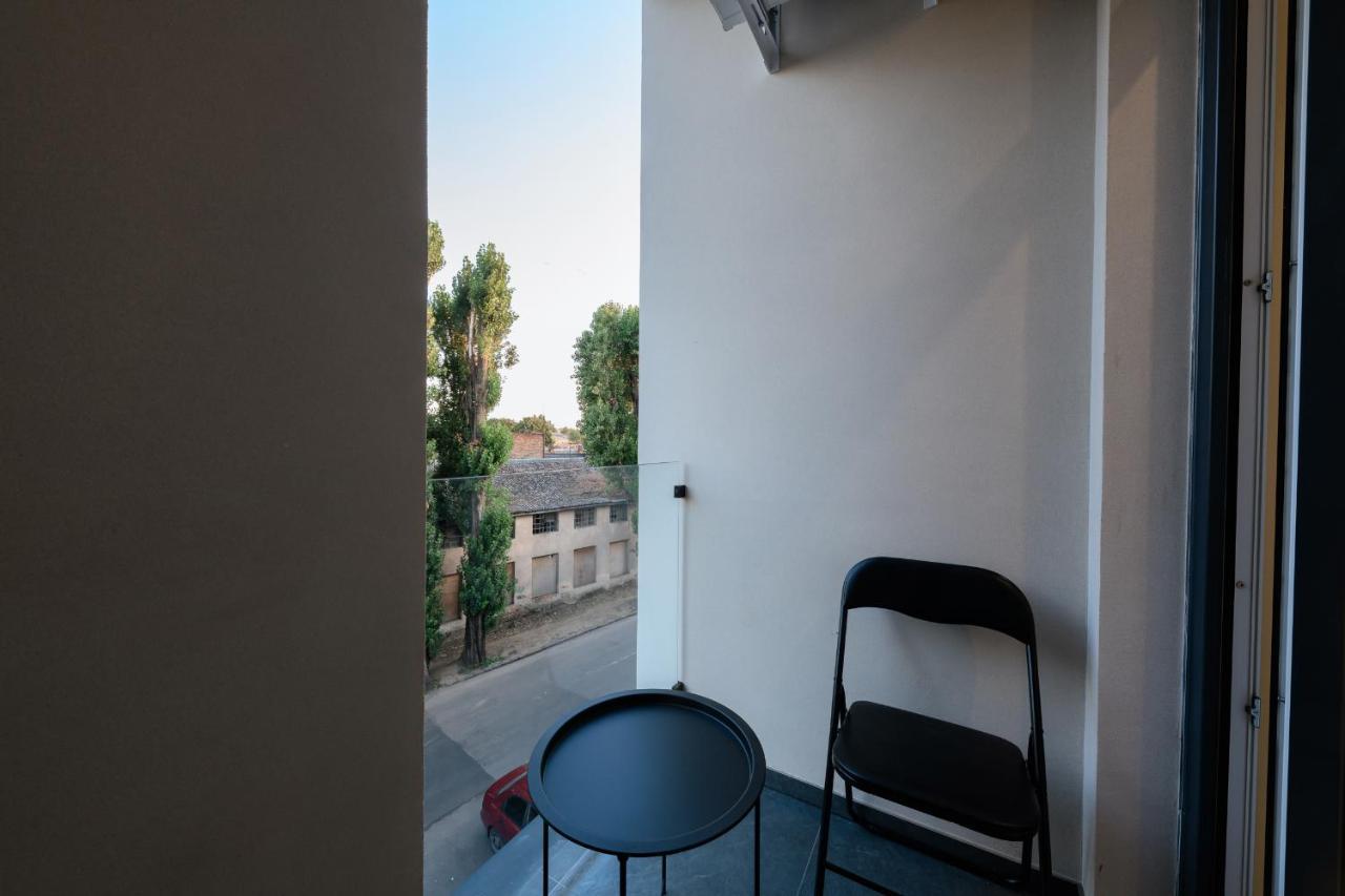 Luxury Apartments Smart House 乌日霍罗德 外观 照片