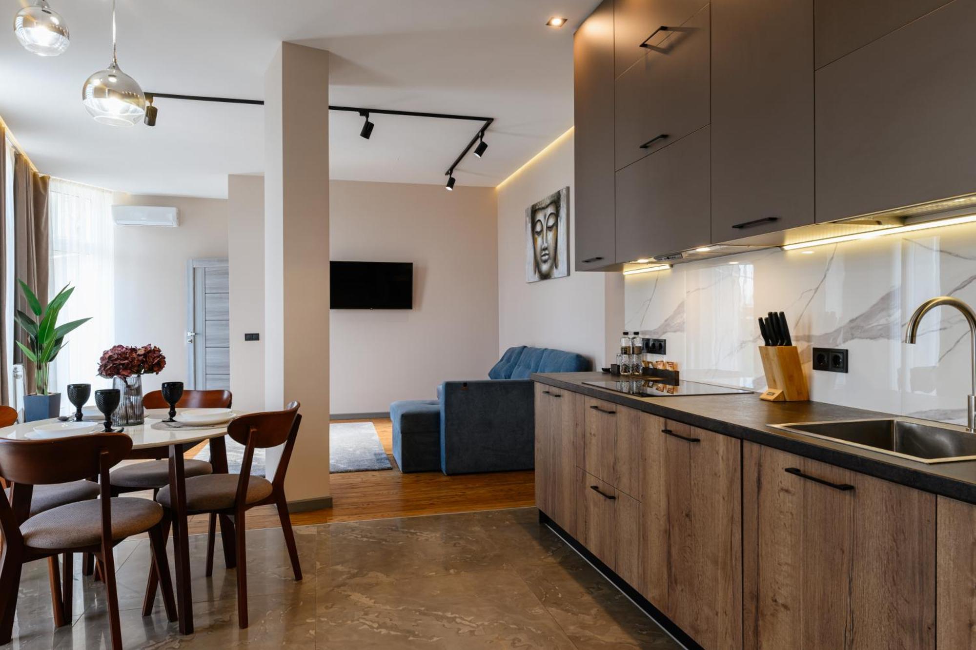 Luxury Apartments Smart House 乌日霍罗德 外观 照片
