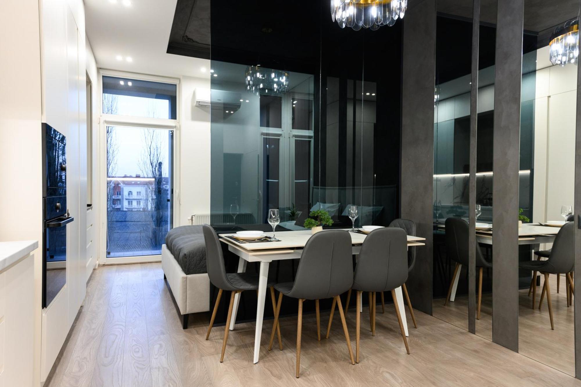 Luxury Apartments Smart House 乌日霍罗德 外观 照片